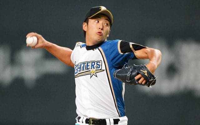 斎藤佑樹が日本シリーズでプロ入り後最速の147キロをマークするも「右腕がまったく上がらない。これはヤバい...」