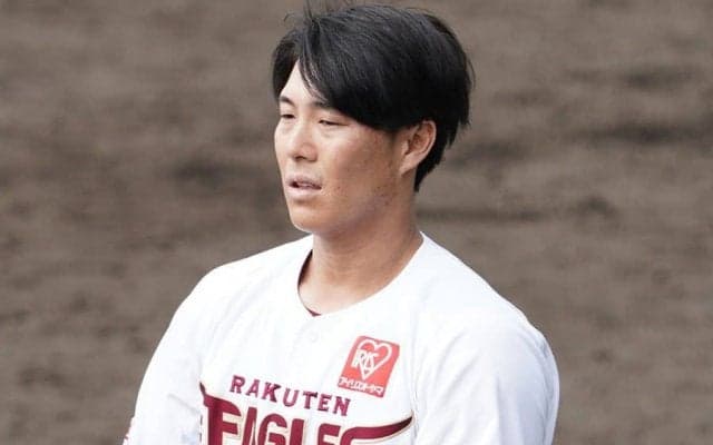 戦力外で授賞式欠席、2軍タイトルホルダーの悲劇　音沙汰なし…“3冠”も決まらぬ新天地