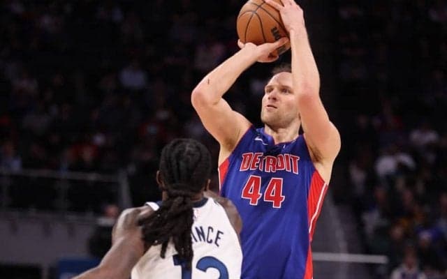 球団ワーストの15連敗に陥るピストンズに朗報…得点源ボグダノビッチが今季初出場へ