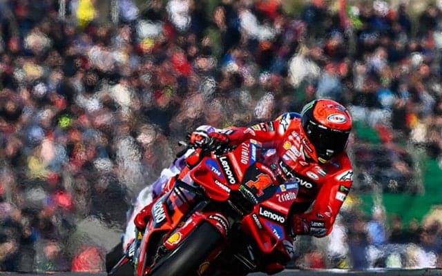 MotoGPでのホンダ、ヤマハの苦戦要因は他産業の構造的問題と類似？　王者ドゥカティとは大差