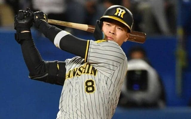 佐藤輝明の20号が「DIDアワード年間大賞」　夏場以降の復活は「フォームがハマった」