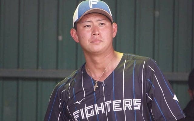 甲子園で強烈一発→野手で入団も投手転向で154キロ　日本ハム戦力外の26歳が現役引退