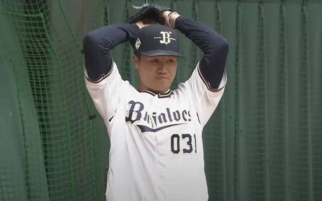 オリックスにまた“秘密兵器”　育成1年目23歳が155キロ…晩秋とは思えぬ剛球連発