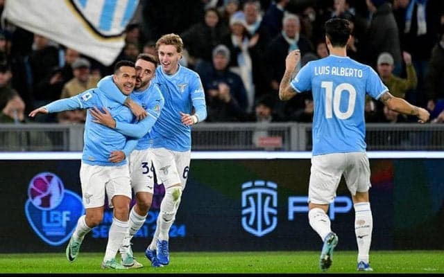 L・アルベルト負傷で鎌田途中出場のラツィオ、10人カリアリにウノゼロ辛勝【セリエA】