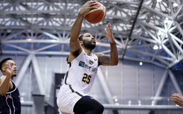 宇都宮が河村勇輝擁する横浜BCを下して6連勝…D.J・ニュービル＆比江島慎がけん引