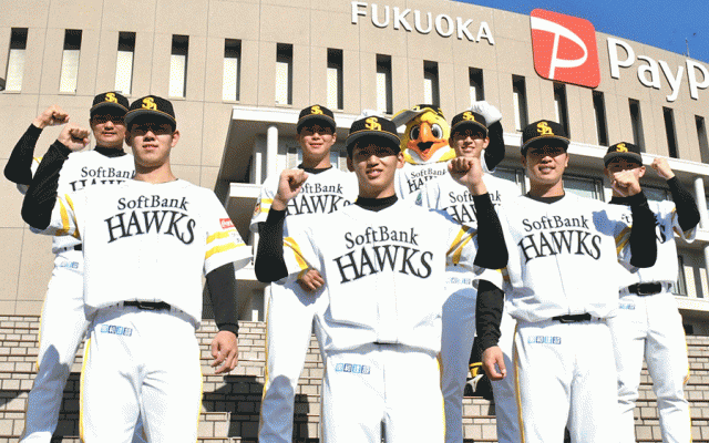 鷹ドラ1が名を挙げた“2人のエース”　色紙には「200勝投手」…受け継がれる系譜