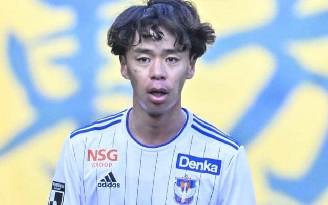 「よくそんな狭いとこ決めれるな」伊藤涼太郎の豪快“ニアぶち抜き弾”にファン脱帽！「きっちりとコースにズドンてのが凄い」「どえらいコースにぶち込んでて好き」の声