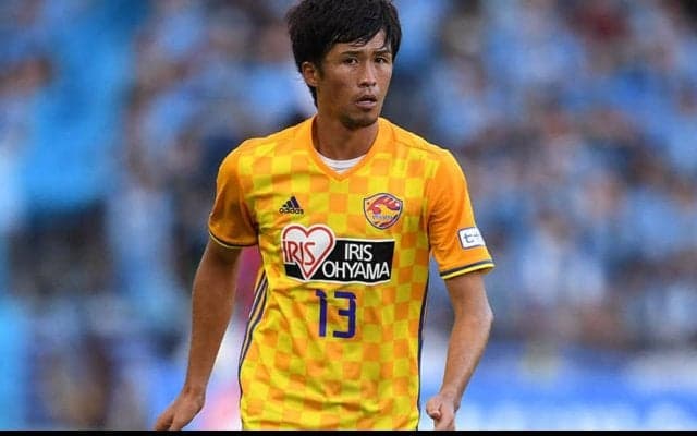 愛媛DF平岡康裕が現役引退、清水や札幌、仙台でプレーしてJ1通算355試合に出場「僕のサッカー人生は最高の時間でした」