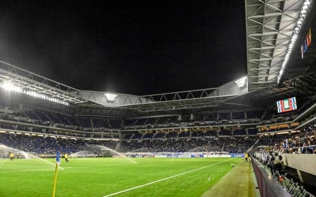 「美人姉妹です」女子プロゴルファー2人のJ1スタジアム観戦姿に賛辞が続々！「ユニホーム姿がカッコいいですね」「そのままゴルフウェアに使ってもいけそう」の声