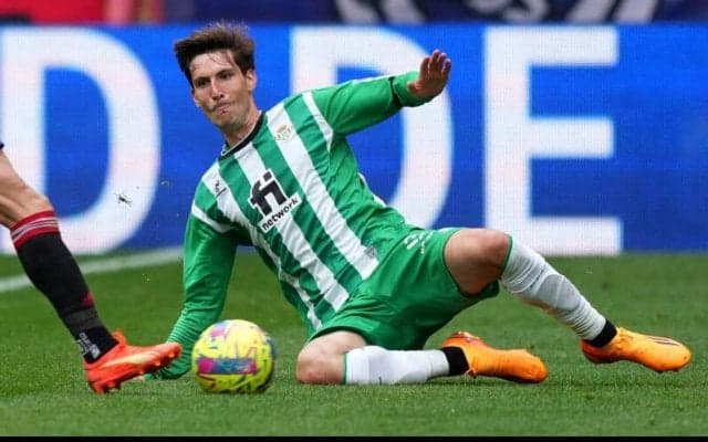 ミラン、200万ユーロでベティスDFミランダの獲得に合意か