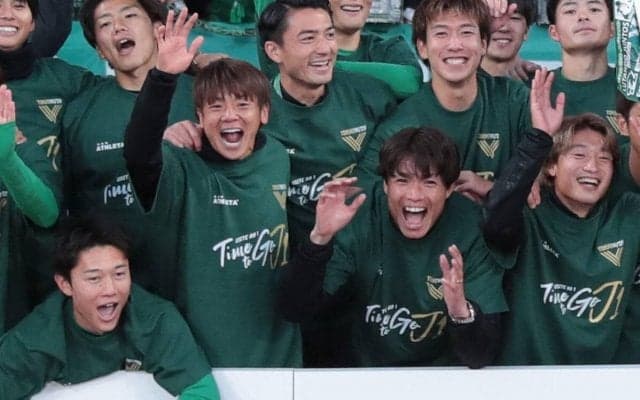 J1昇格の東京V、“コイカジ”で知られるベテランコンビMF梶川諒太とMF小池純輝の契約満了を発表