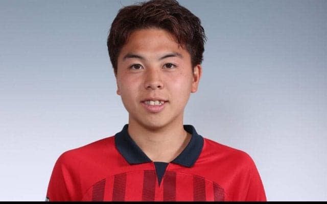 鹿島MF小川優介が琉球に完全移籍　「アントラーズで学んだJ1の基準を、日々の練習から出していきたい」