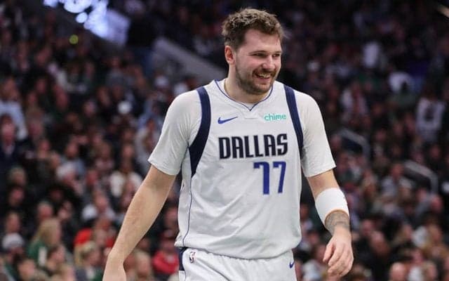 ドンチッチがジャズ戦で圧巻のトリプルダブル…バードを抜いてNBA歴代9位へ浮上