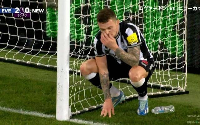 「採点１」「意識を失った」“悪夢のトリプル・エラー”のイングランド代表DFに辛辣評価…一方で「疲労のせい」と同情する現地メディアも