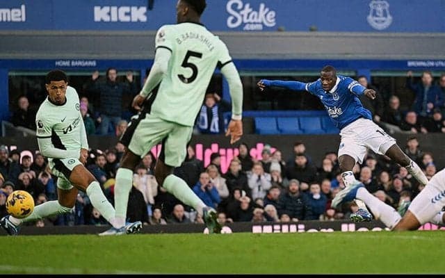 チェルシーが復調エバートンに完敗で今季初のリーグ連敗…守護神＆主将DFが新たに負傷者リスト入り【プレミアリーグ】