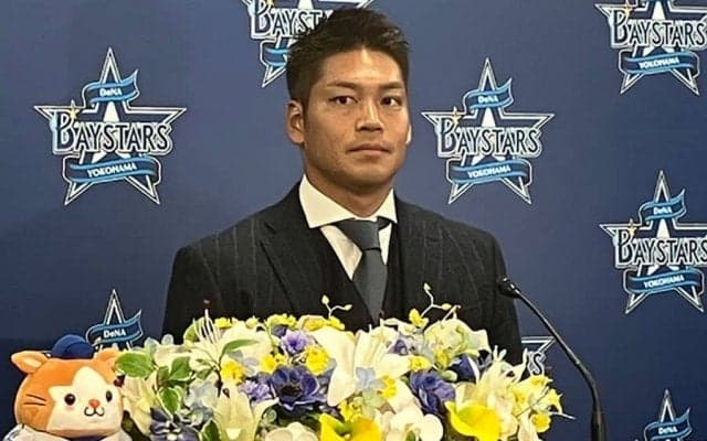 DeNA加入の佐々木千隼が入団会見「急でびっくり」　大魔神以来の佐々木姓に「恐縮です」