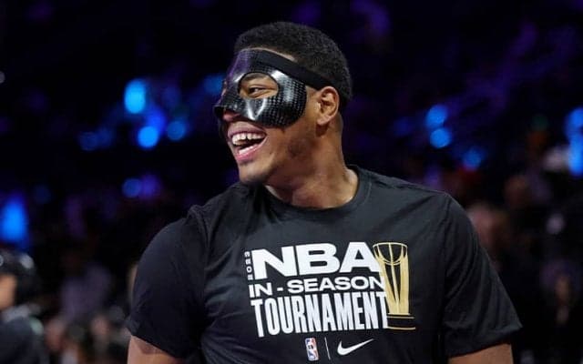 八村塁、7得点にレブロンの豪快ダンクをお膳立て…レイカーズはマブス相手に惜敗