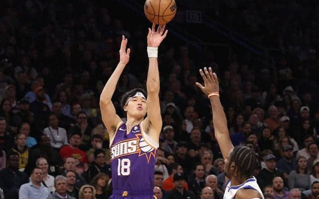 サンズが連敗ストップ…渡邊雄太は3Pにブロックショットなどで勝利に貢献