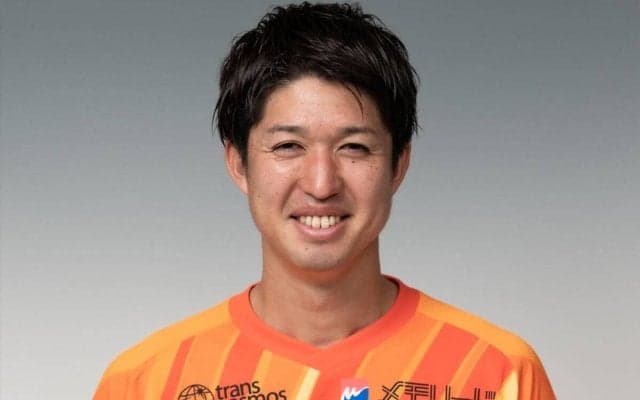長崎が今季控えに回ったGK富澤雅也と契約更新　「J1昇格を成し遂げる為に、覚悟を持って」