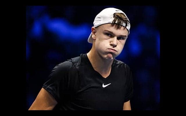  母国での人物検索ランク1位を獲得 