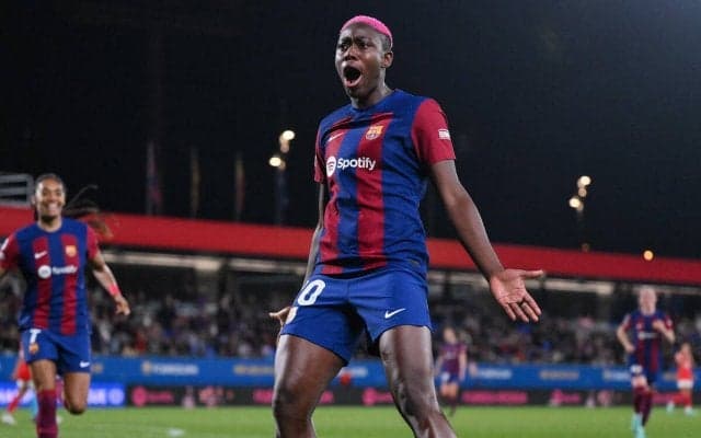 バルサのオショアラが6度目のアフリカ女子年間最優秀選手賞に！ オシムヘンとともにナイジェリア勢が栄冠