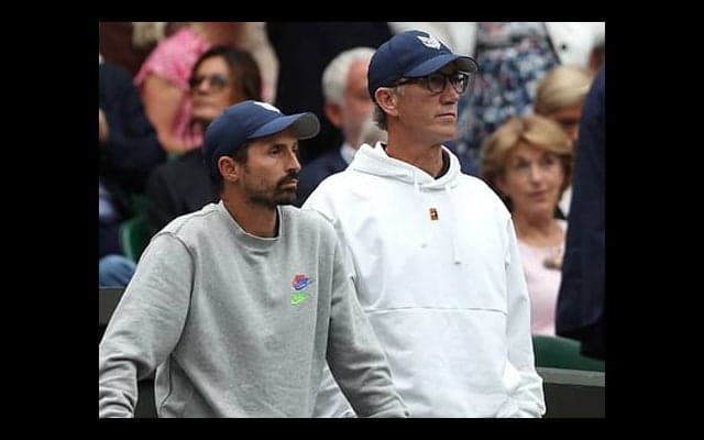 最優秀コーチはシナー陣営が受賞