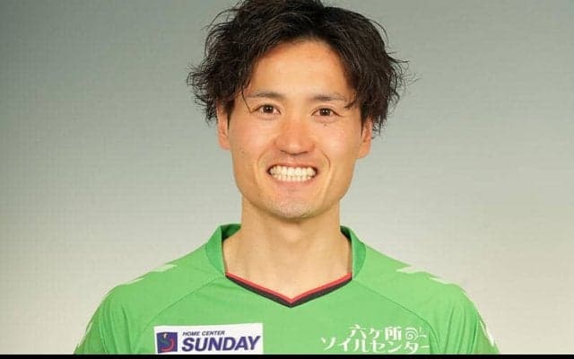八戸が今季全試合出場のFW前澤甲気と契約更新「皆様と1試合でも多く喜びを分かち合うため」