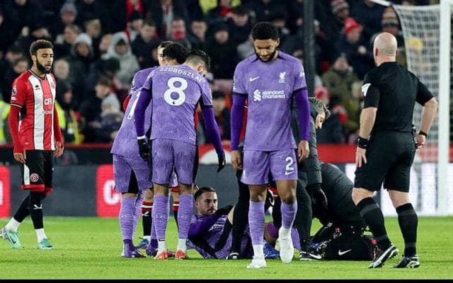 「スタッドが骨まで到達していた」クロップ監督が負傷マク・アリスターの状態に言及「離脱がそれほど長くないことを願う」