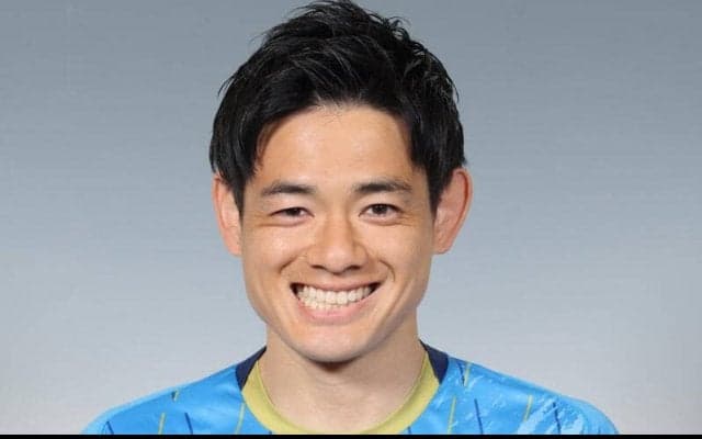 秋田DF飯尾竜太朗が6年ぶりに長崎復帰！ 「チャンスをいただきました」