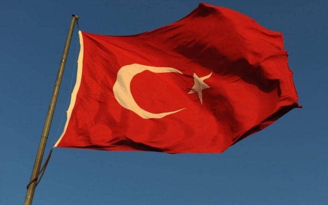 トルコで主審を殴ったクラブ会長に永久追放処分…クラブはホーム5試合が無観客試合＆罰金処分