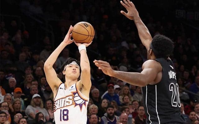 最終Qで失速したサンズがニックスに敗れ2連敗…渡邊雄太は約7分半出場も得点ならず