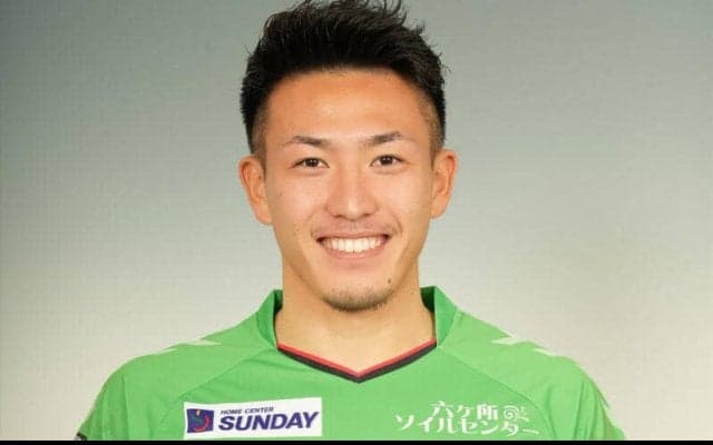 八戸が34戦4ゴールの佐々木快と契約更新　「もっと点取ります！」
