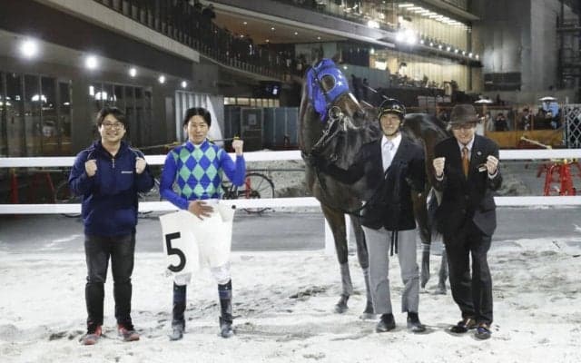 ジャンポケ斉藤愛馬・オマタセシマシタが船橋で快勝！悲願の地元V