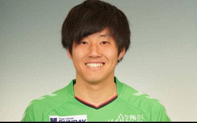 八戸が32試合2得点の國分将と契約更新　「来年こそはチームの力に」