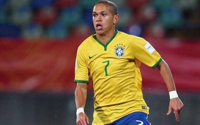 V長崎がマルコス・ギリェルメと契約更新！ 今夏加入で15試合出場…元U-20ブラジル代表の28歳MF