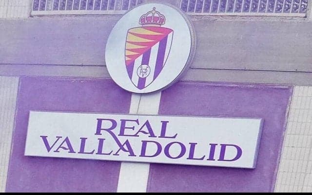 新エンブレムはわずか2年で終了…バジャドリーが前エンブレムの復活を発表、ファン投票で約9割が支持