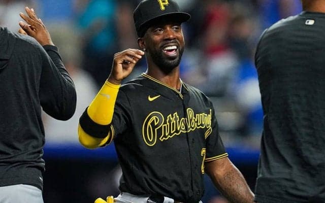 通算299発マカッチェン、パイレーツと1年7.2億円で再契約　13年MVPの37歳…米報道