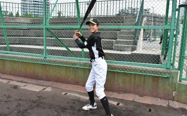 父はプロ審判員…好打の小6は「まるで内川」　元虎外野手も絶賛する“打撃の工夫”