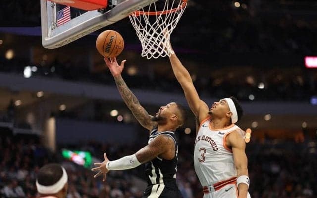 デイミアン・リラードが現役選手8人目の偉業…NBAキャリア通算2万得点を達成