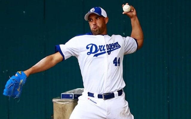 元中日助っ人、46歳で成し遂げた快挙　母国で“MVP”の衝撃…鉄腕は依然健在