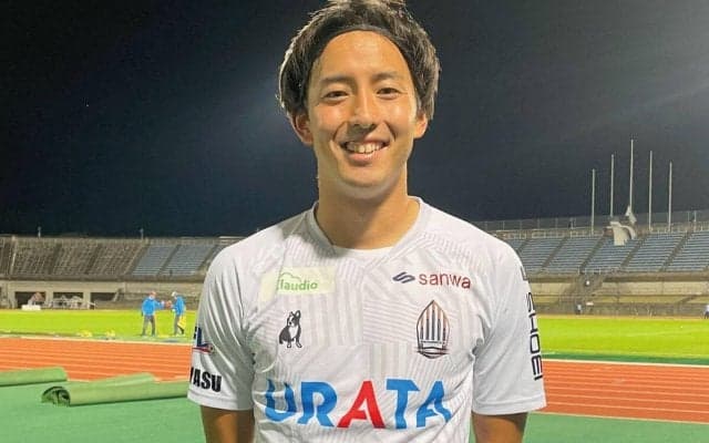 もう1人の…？ 伊藤純也がJFL浦安と契約更新！「代表戦がある度に毎回通知くるんだけどなんでだろうか」