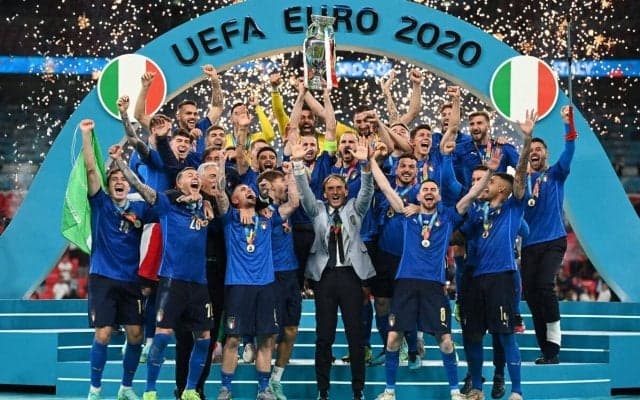 「全く好きじゃない」ユーロ王者・イタリア代表の新ユニフォームがリーク、アディダスになって2年目となる新デザインには不満も「文字はゴールドに戻すべき」