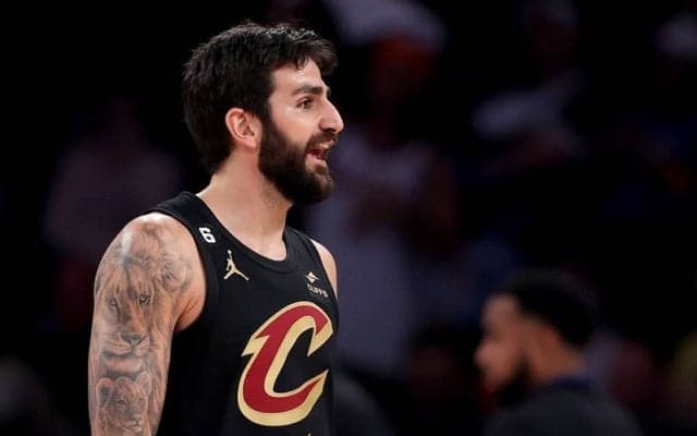 スペインでメンタルヘルスの問題に取り組むリッキー・ルビオがキャブズと決別か？