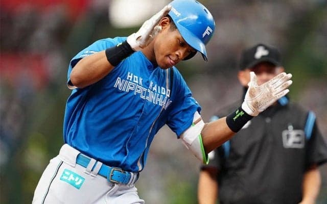 期待の大砲候補が覚醒　新加入の“捕手コンビ”が存在感…若手光った日ハム野手陣