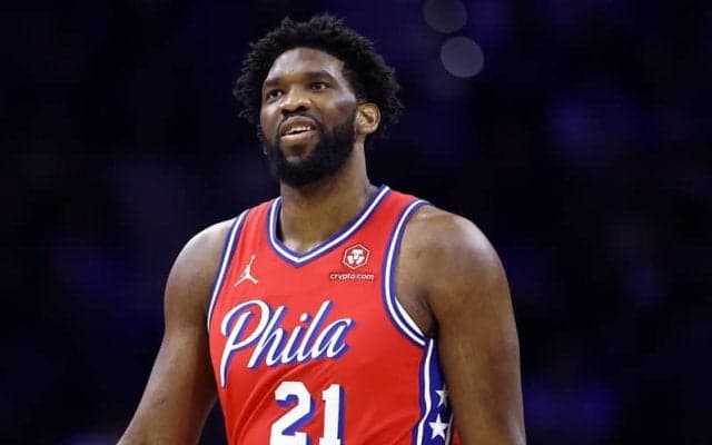 12月に驚異の平均40.2得点を残すジョエル・エンビードがヒートとのクリスマスゲームを欠場