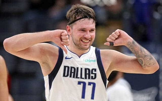 ドンチッチが粋なクリスマスサプライズ…“1人47万円”の大盤振る舞いに同僚歓喜