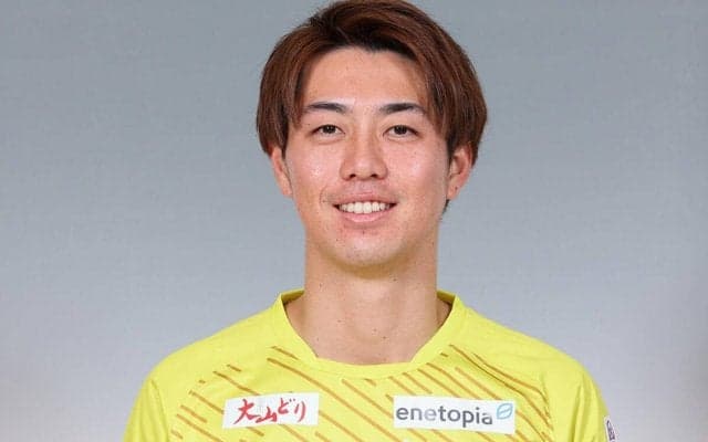 鳥取が今季加入のGK井岡海都と契約更新「昇格のためにゴールを死守します」