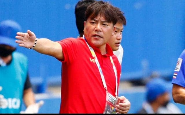 手倉森誠氏が約1年ぶりにBGパトゥム・ユナイテッドの監督に再任！