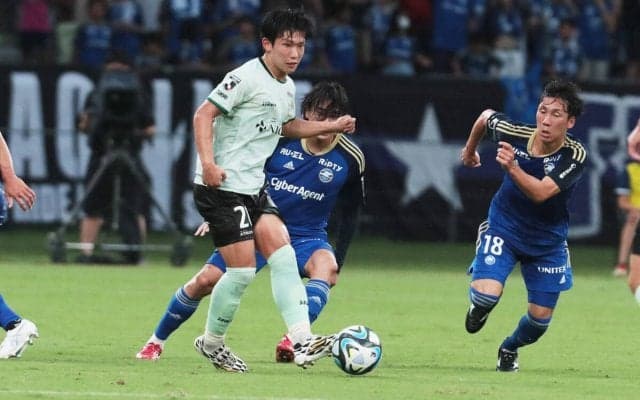 福岡がMF北島祐二の復帰発表、今季は東京Vでリーグ戦28試合出場「全てを懸けてプレー」