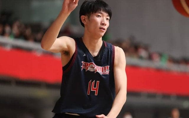 福大大濠が京都精華を下し準々決勝進出…U16日本代表の髙田将吾ら主力が躍動／ウインターカップ2023